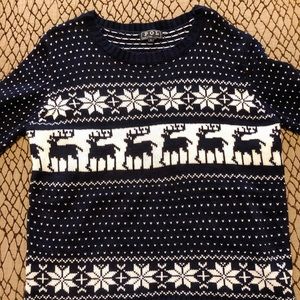 Boutique Holiday Sweater Women’s Sz L